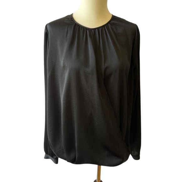 VINCE WRAP STYLE BLOUSE TOP LONG SLEEVE FLOWY HOLIDAY PARTY ROMANTIC SILKY - Picture 2 of 9